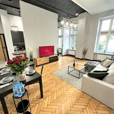 Luxury 100M2 Loft Design-Apartment At Wawel + Netflix Krakow Luaran gambar
