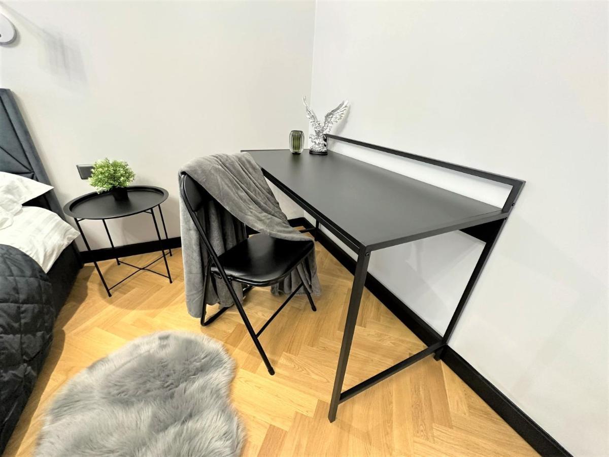 Luxury 100M2 Loft Design-Apartment At Wawel + Netflix Krakow Luaran gambar