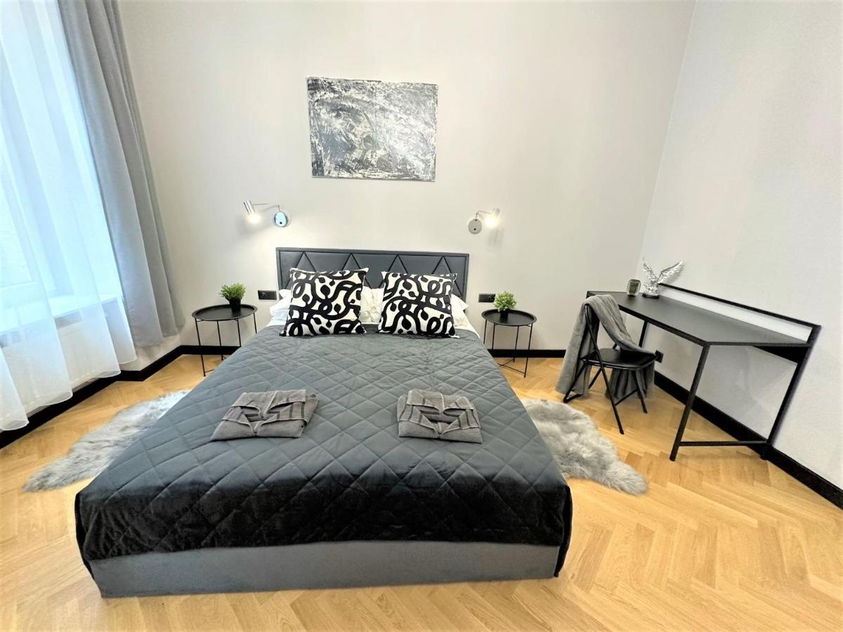 Luxury 100M2 Loft Design-Apartment At Wawel + Netflix Krakow Luaran gambar